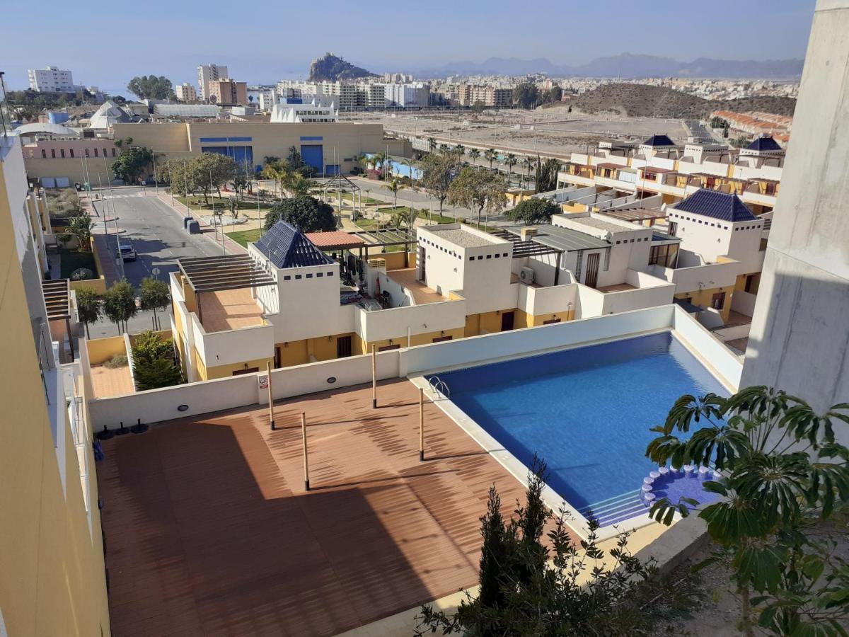 Apartamento En Aguilas Con Amplia Terraza Y Piscina Екстер'єр фото